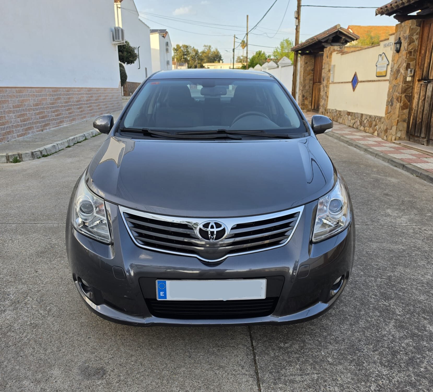 TOYOTA Avensis 2.0 D4d 