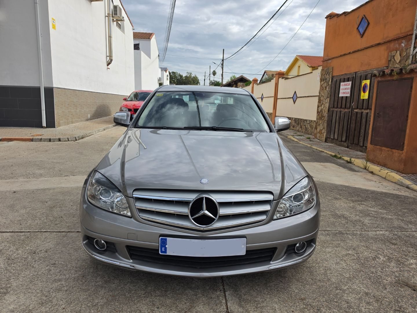 MERCEDES-BENZ C220 Elegance 