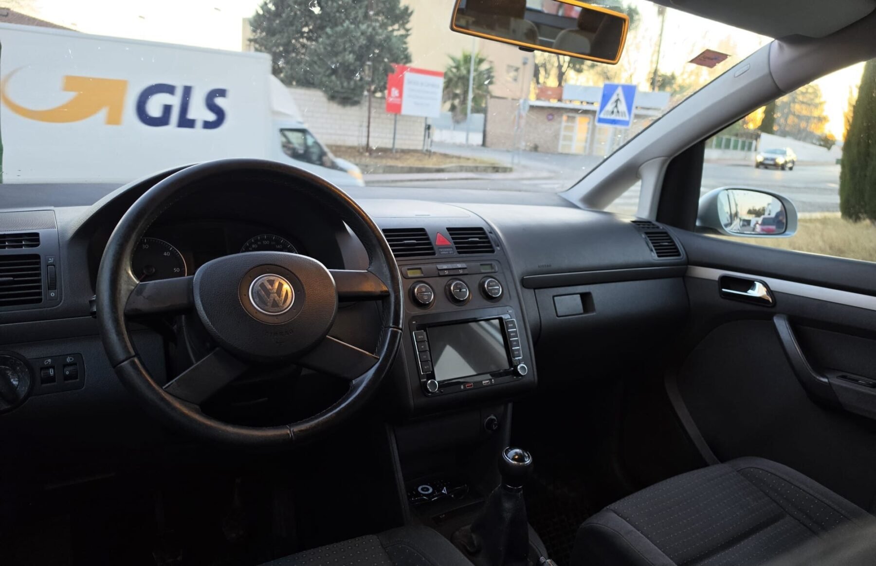 VOLKSWAGEN Touran 2.0 TDI