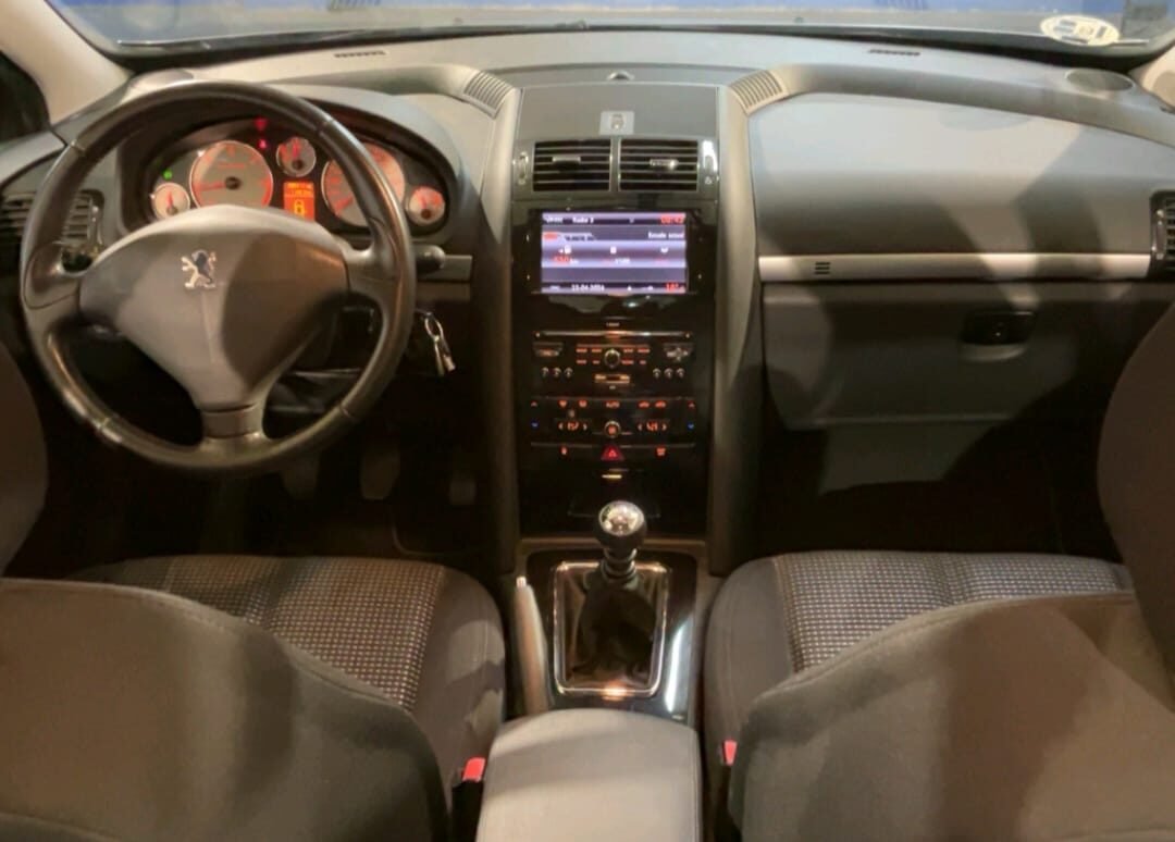 PEUGEOT 407 2.0 Hdi 