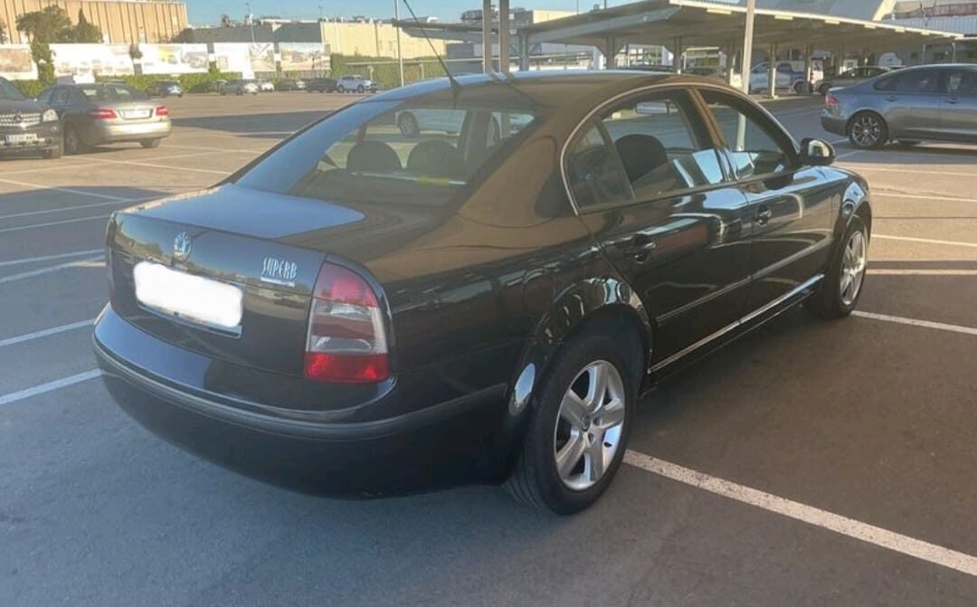 SKODA Superb 1.9 Tdi