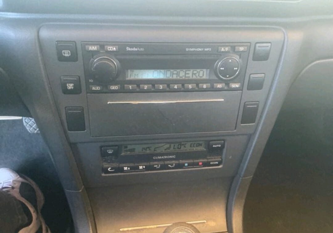 SKODA Superb 1.9 Tdi