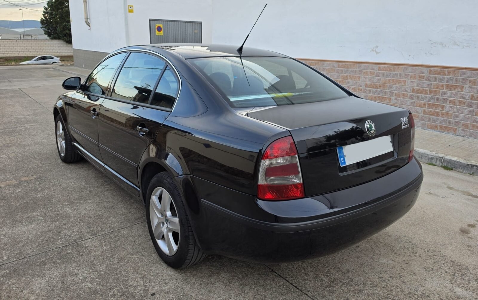 SKODA Superb 1.9 Tdi