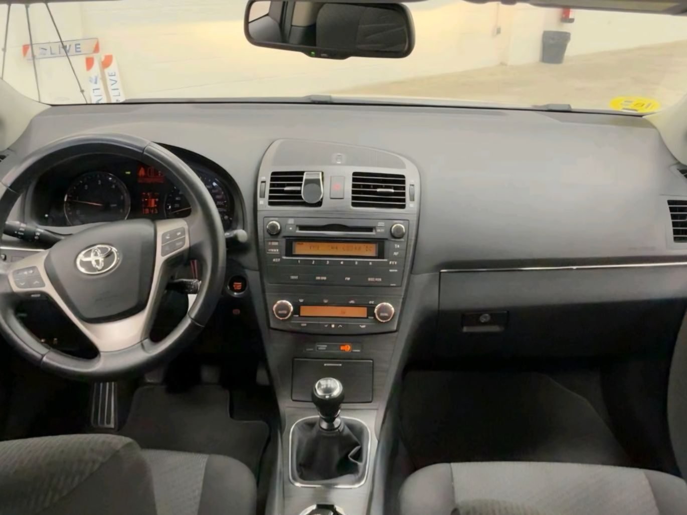 TOYOTA Avensis 2.2 D4d