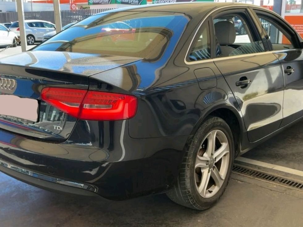 AUDI A4 2.0 TDI