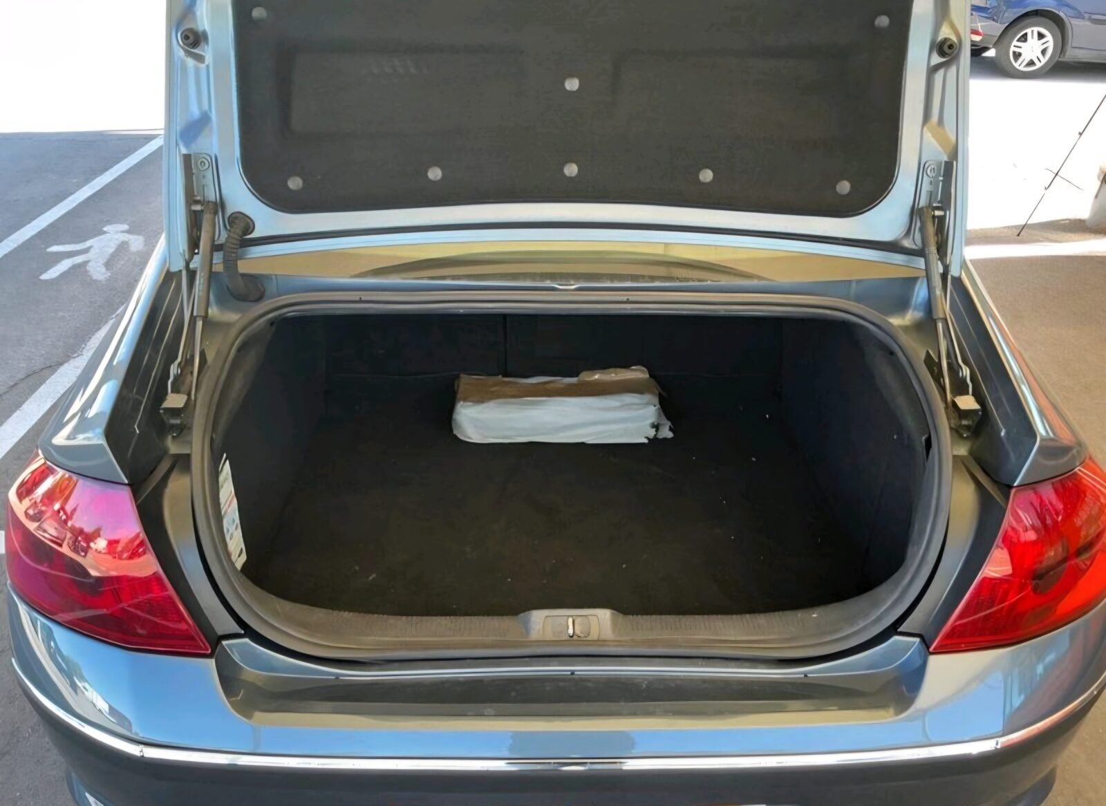 PEUGEOT 407 1.6 Hdi 