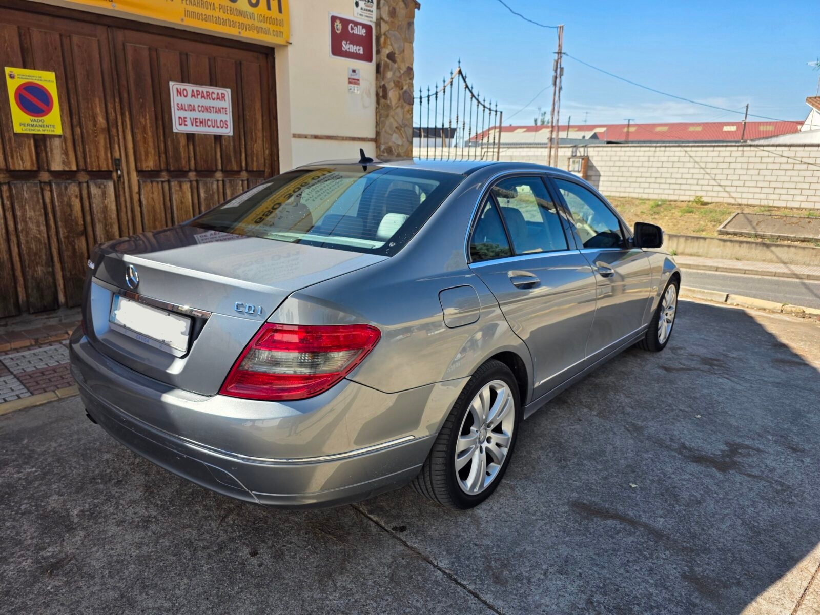 MERCEDES-BENZ 200 Cdi Avantgarde 
