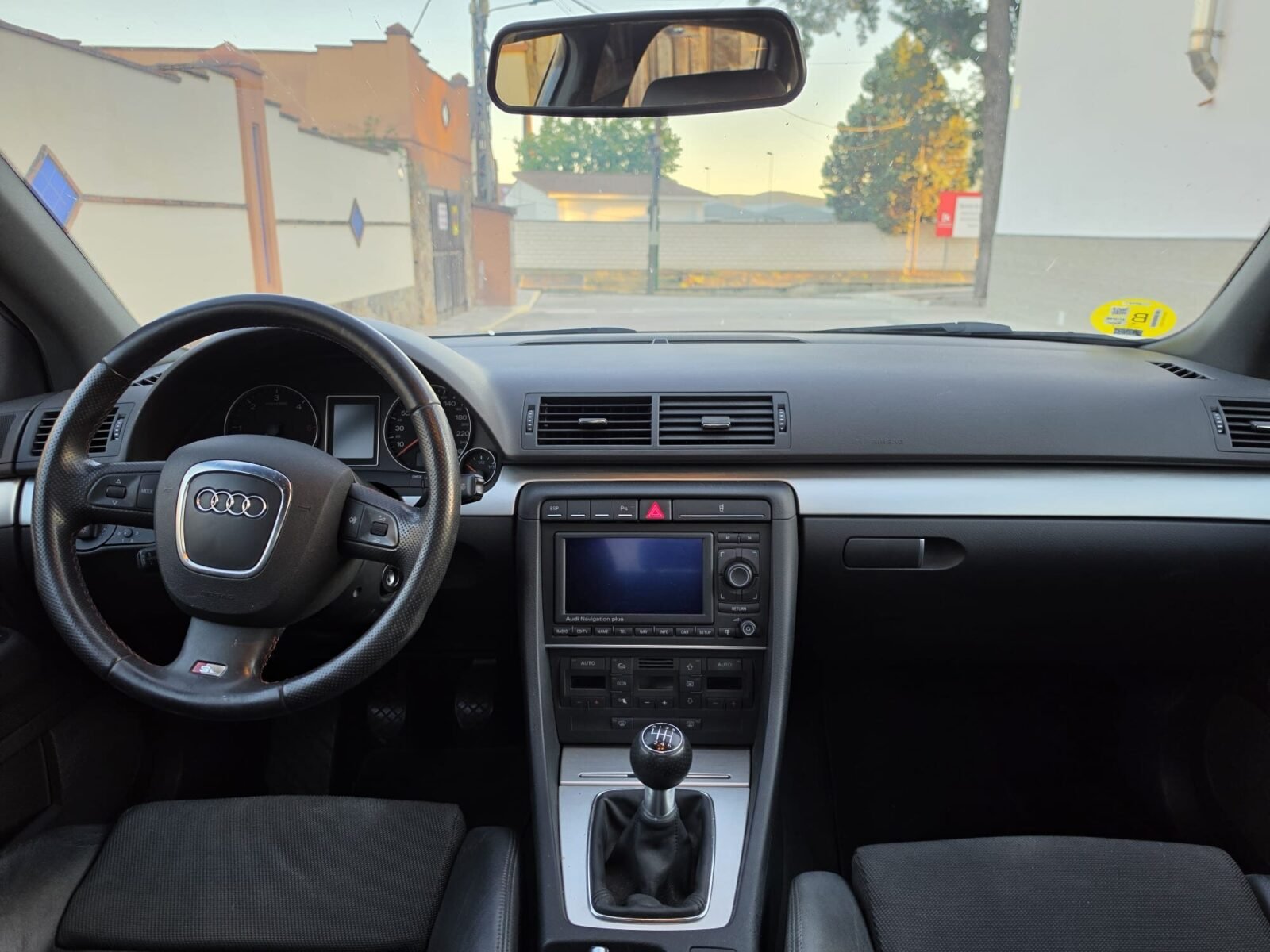 AUDI A4 2.0 TDI Sline