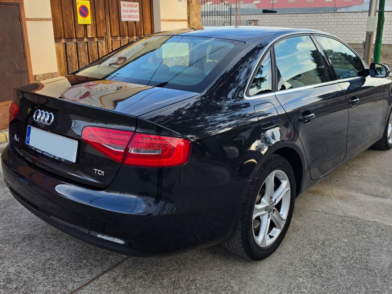 AUDI A4 2.0 TDI