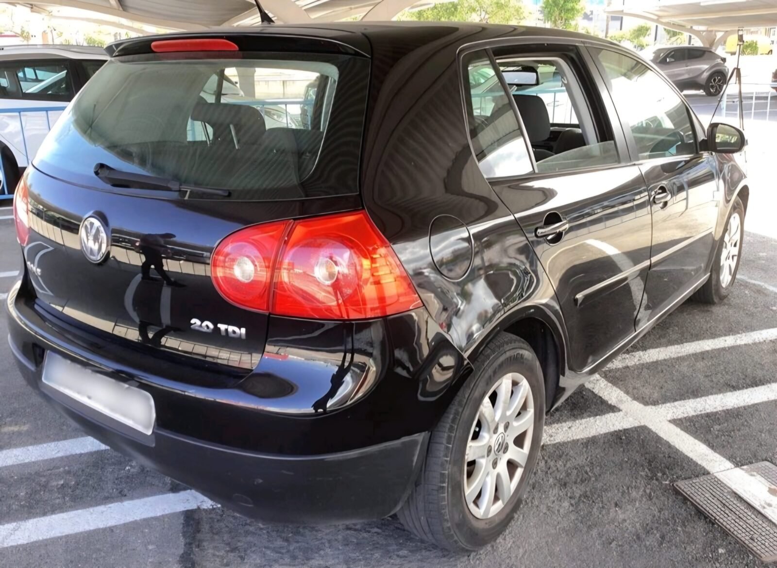 VOLKSWAGEN Golf Highline 