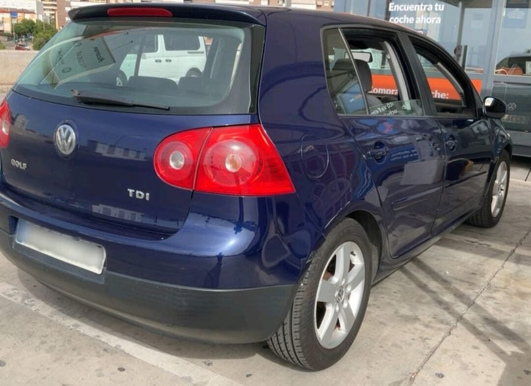 VOLKSWAGEN Golf 1.9 Tdi Sportline 