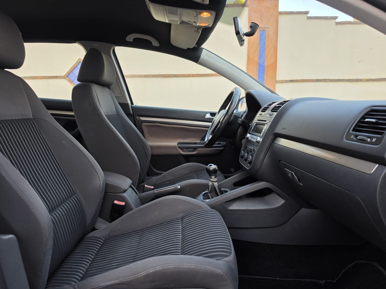 VOLKSWAGEN Golf 1.9 Tdi Sportline 