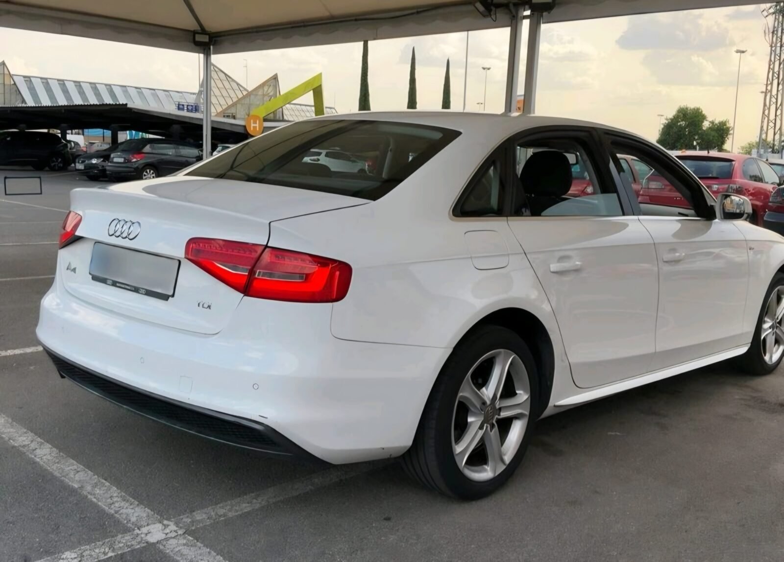 AUDI A4 2.0 TDI