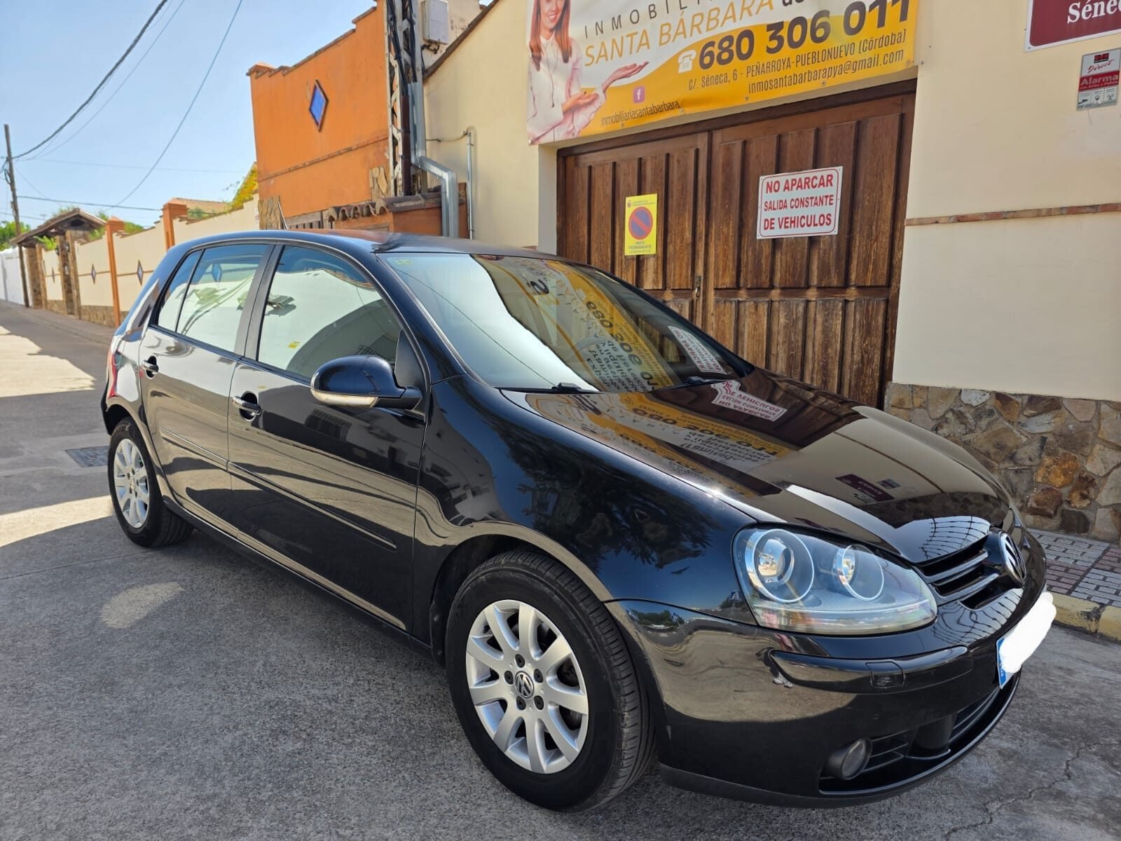 VOLKSWAGEN Golf Highline