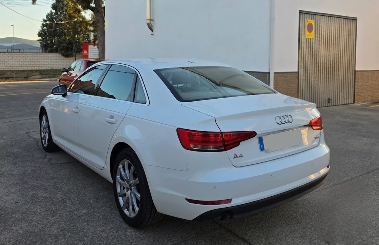 AUDI A4 2.0 TDI