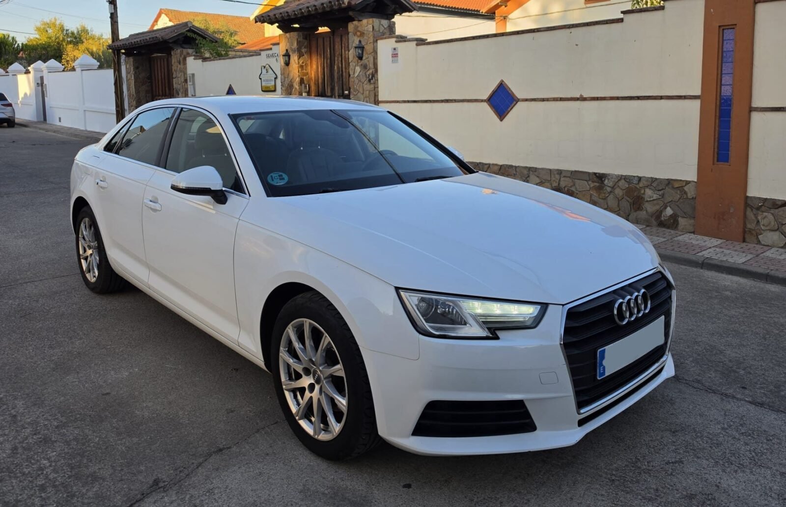 AUDI A4 2.0 TDI