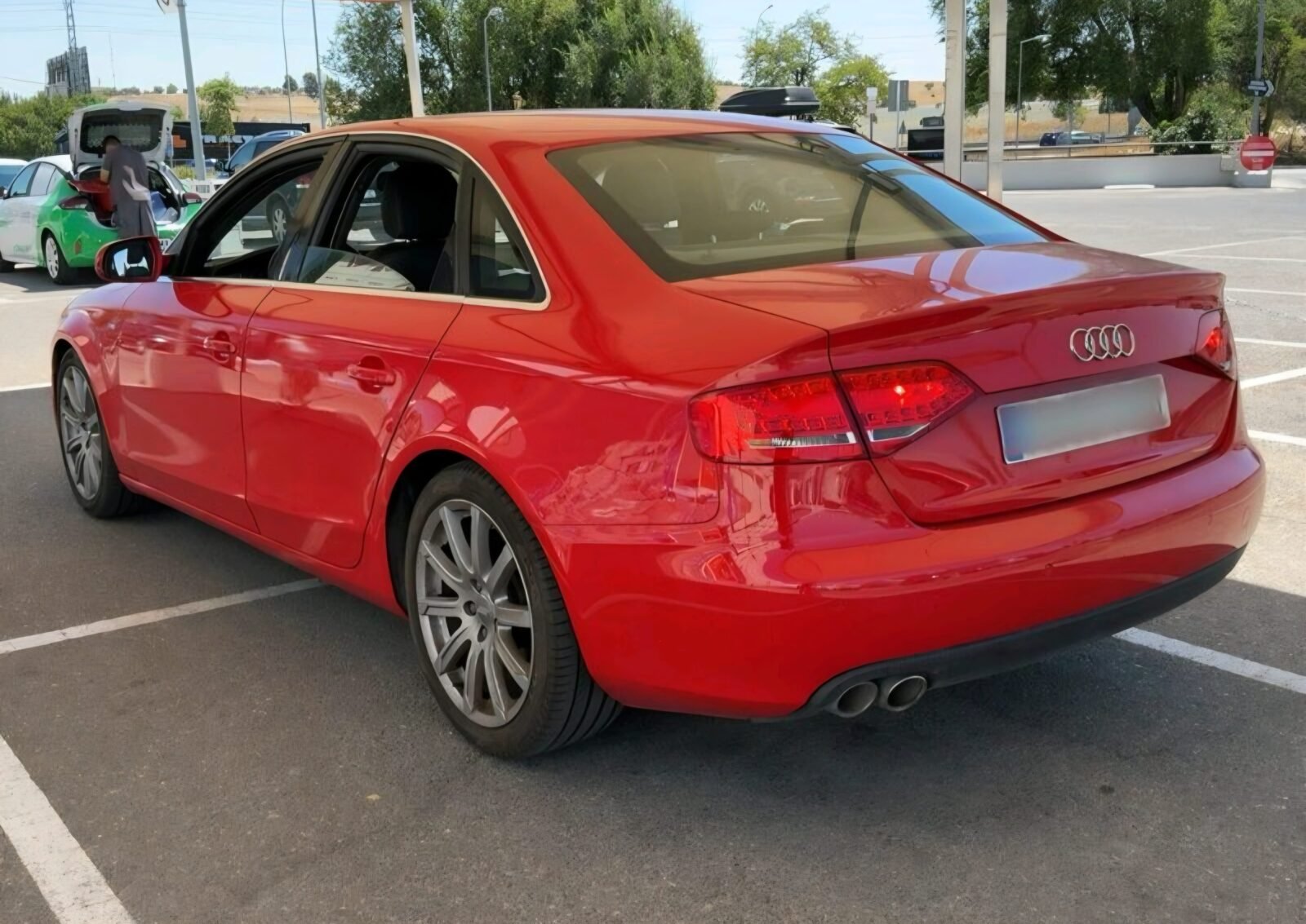 AUDI A4 2.0 TDI Sline