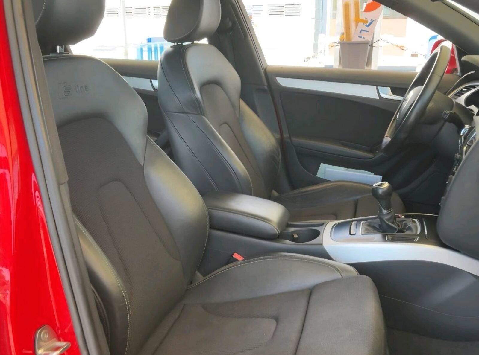 AUDI A4 2.0 TDI Sline
