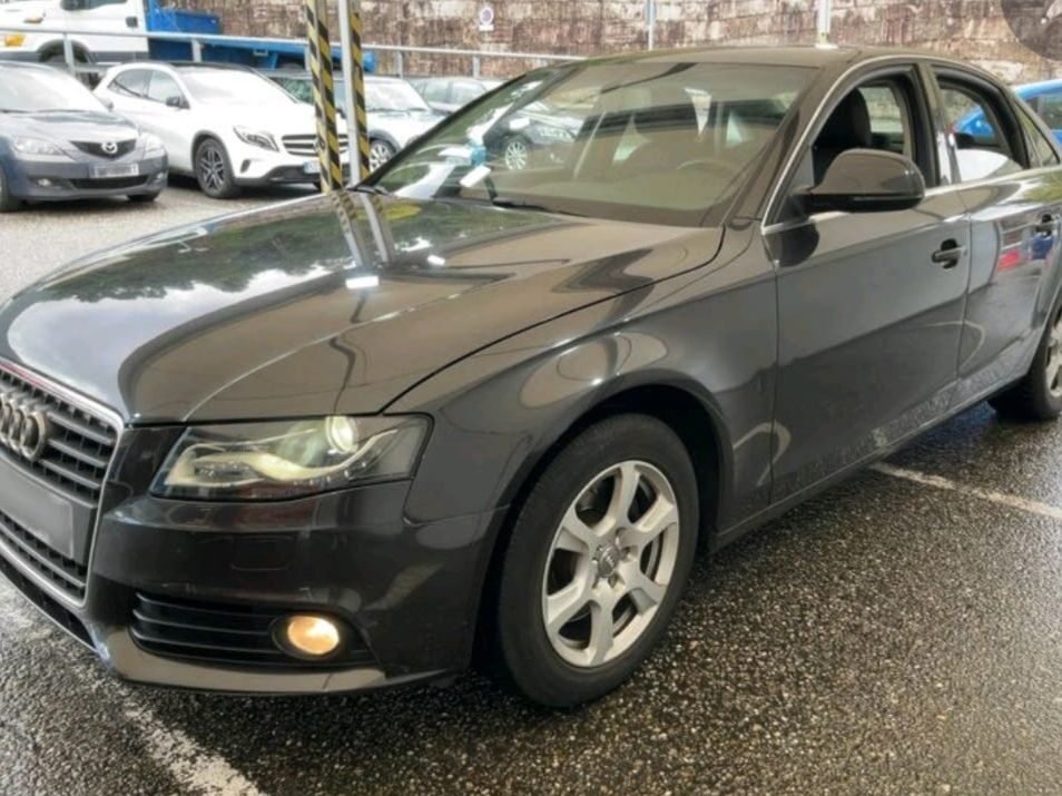 AUDI A4 2.0 TDI