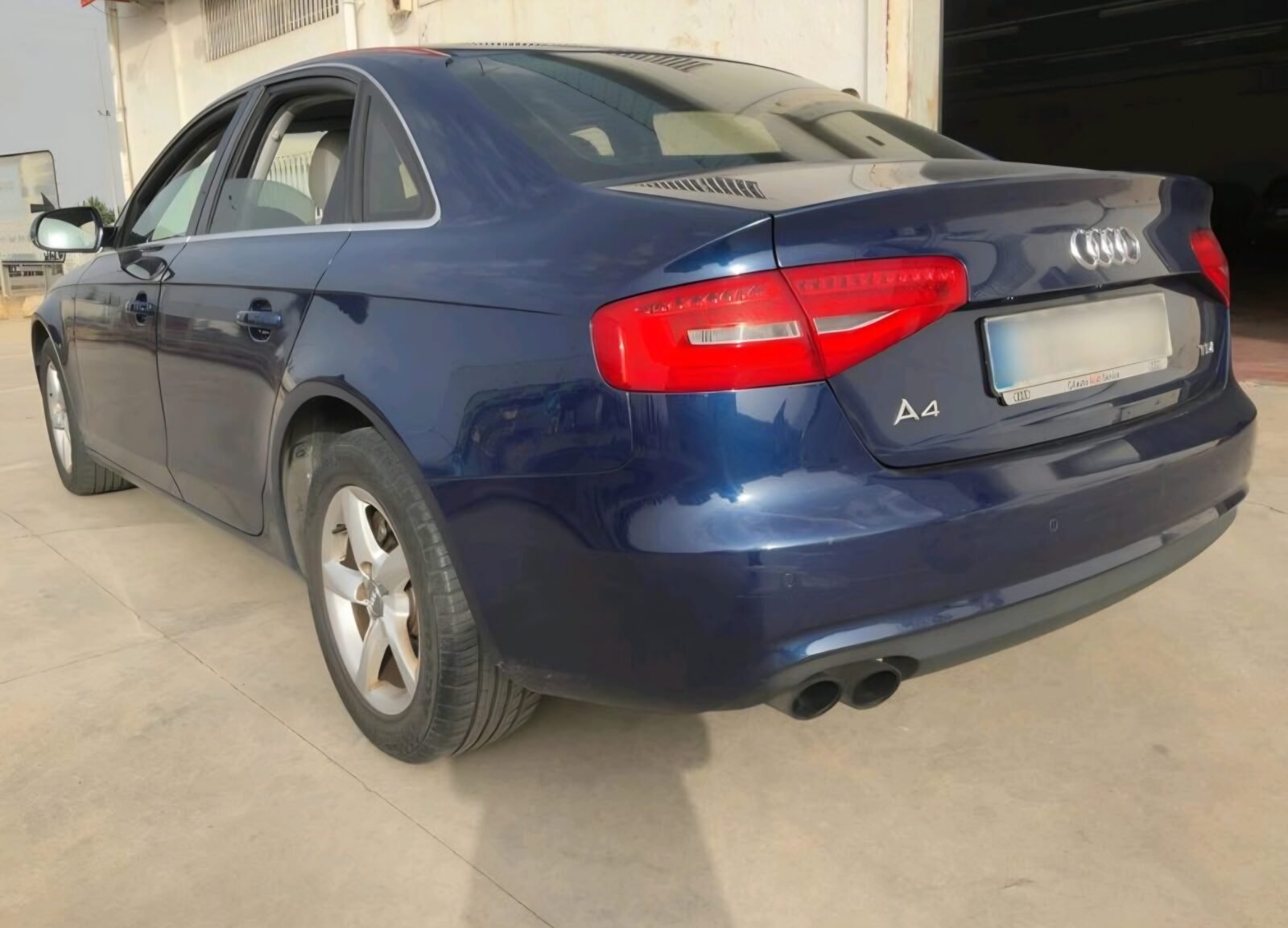AUDI A4 2.0 TDI