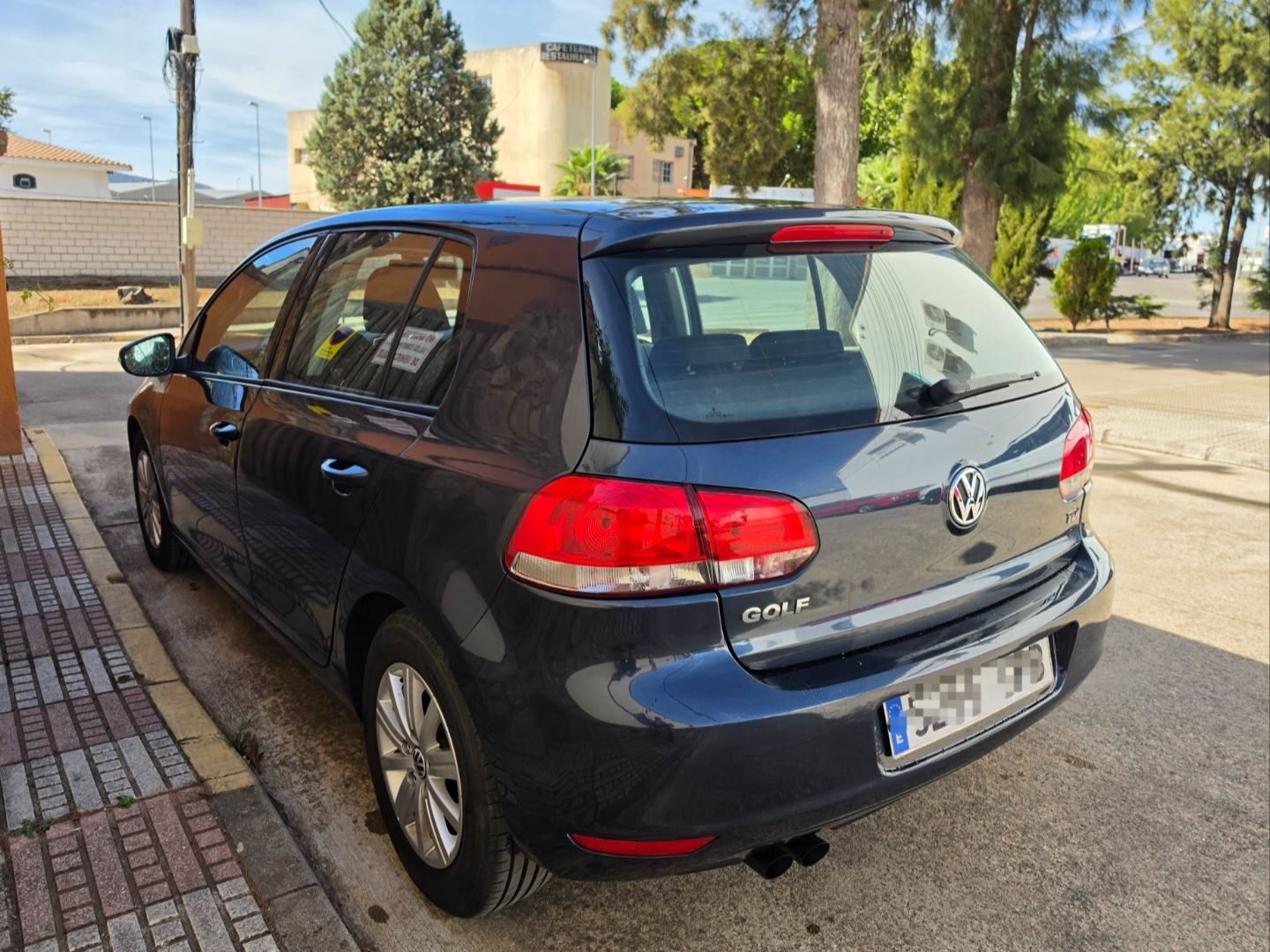 VOLKSWAGEN Golf 2.0 TDI