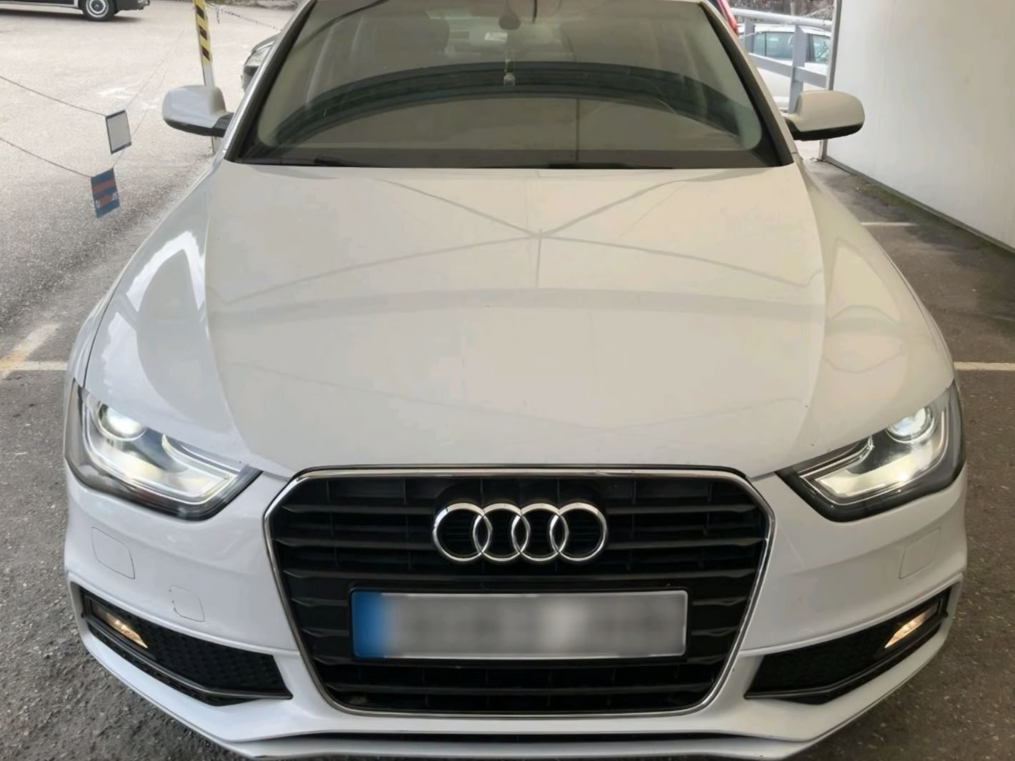 AUDI A4 2.0 TDI