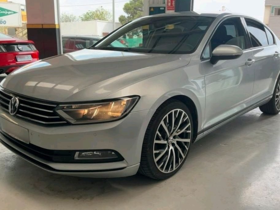 VOLKSWAGEN Passat 2.0 TDI