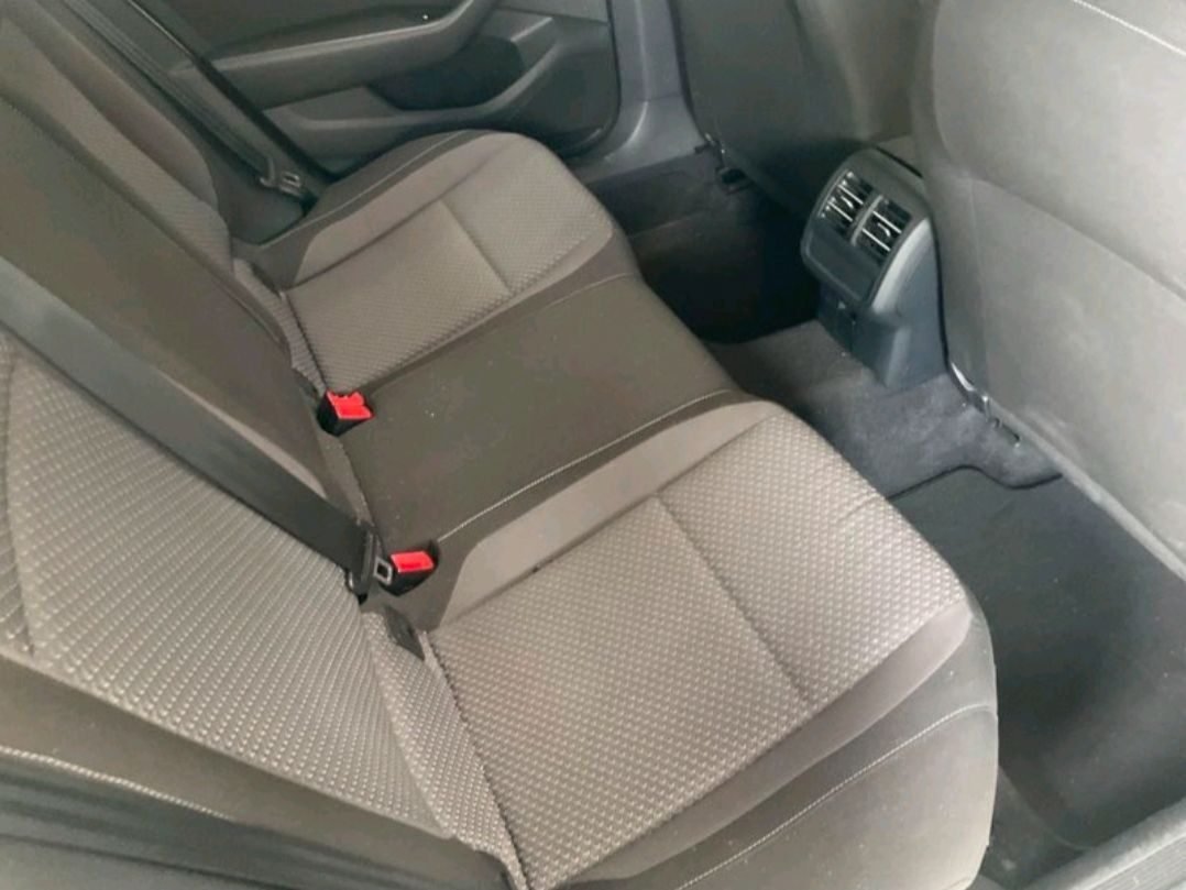 VOLKSWAGEN Passat 2.0 TDI