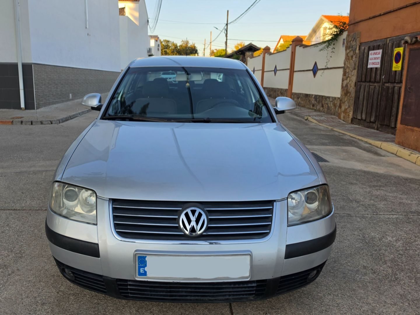 VOLKSWAGEN Passat 1.9 Tdi