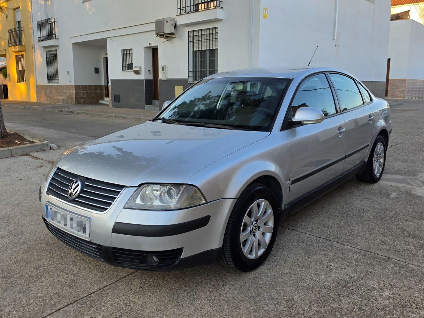 VOLKSWAGEN Passat 1.9 Tdi