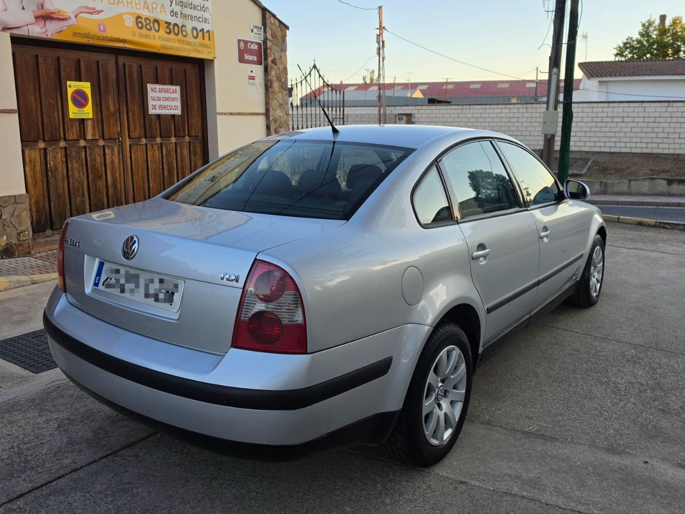 VOLKSWAGEN Passat 1.9 Tdi